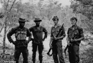 Milícia da UNITA e soldados do Apartheid sul-africano